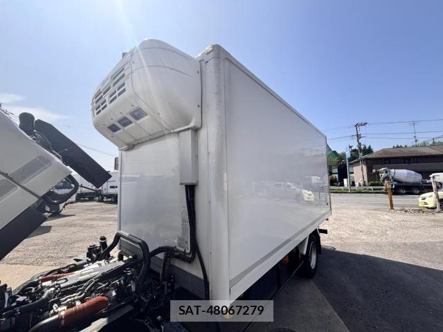 Isuzu ELF TRUCK 2021-02 6271572-19