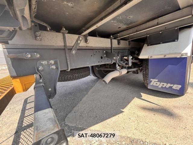 Isuzu ELF TRUCK 2021-02 6271572-24