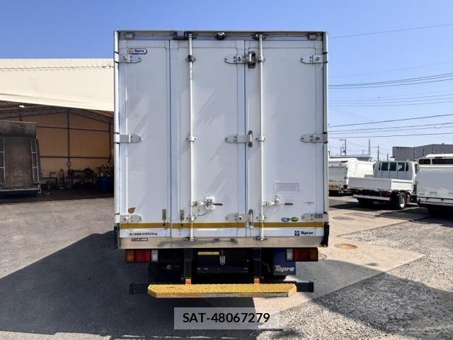Isuzu ELF TRUCK 2021-02 6271572-5