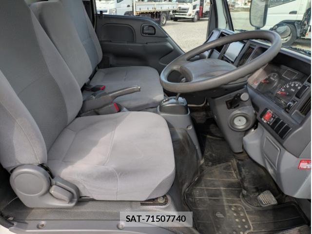 Isuzu ELF TRUCK 2015-08 6276212-21