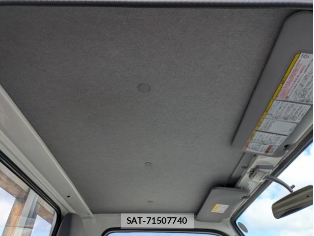 Isuzu ELF TRUCK 2015-08 6276212-22