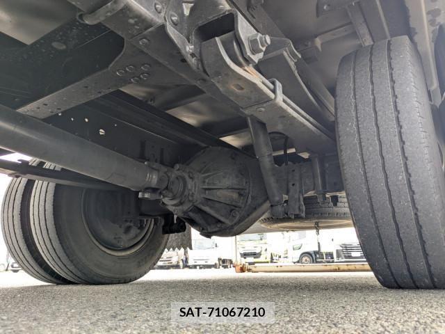 Isuzu ELF TRUCK 2014-02 6271556-22