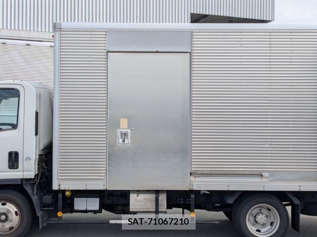 Isuzu ELF TRUCK 2014-02 6271556-23