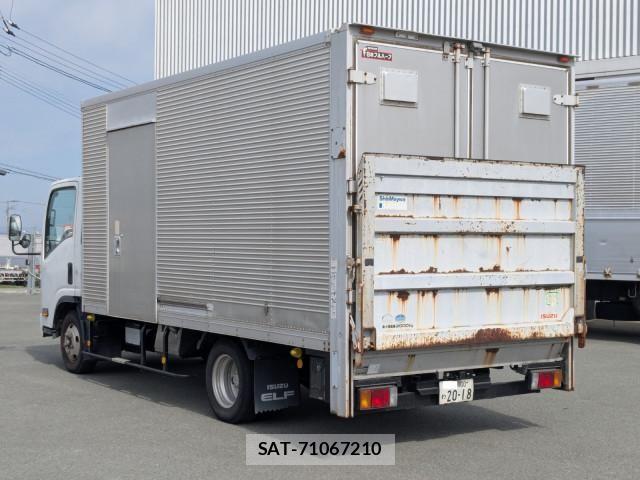 Isuzu ELF TRUCK 2014-02 6271556-2