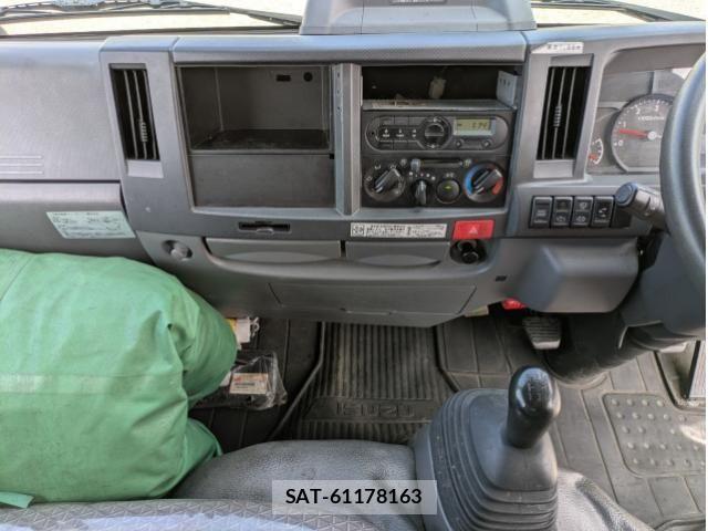 Isuzu ELF TRUCK 2020-02 6271567-27