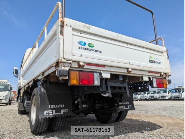 Isuzu ELF TRUCK 2020-02 6271567-5