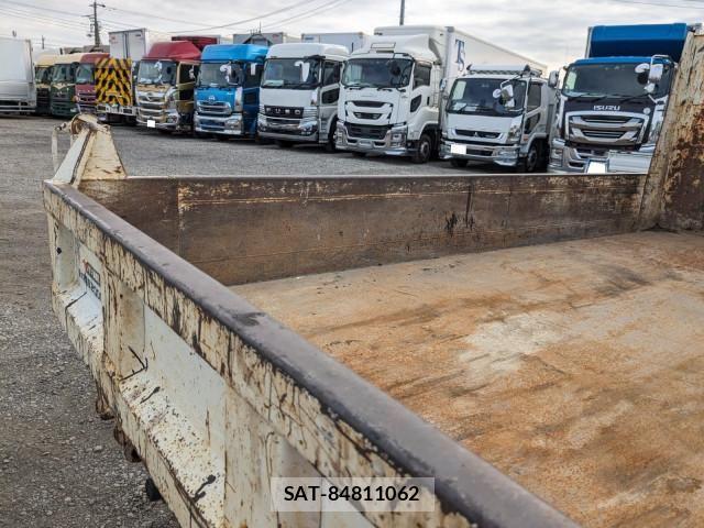 Isuzu ELF TRUCK 2015-12 6276207-16