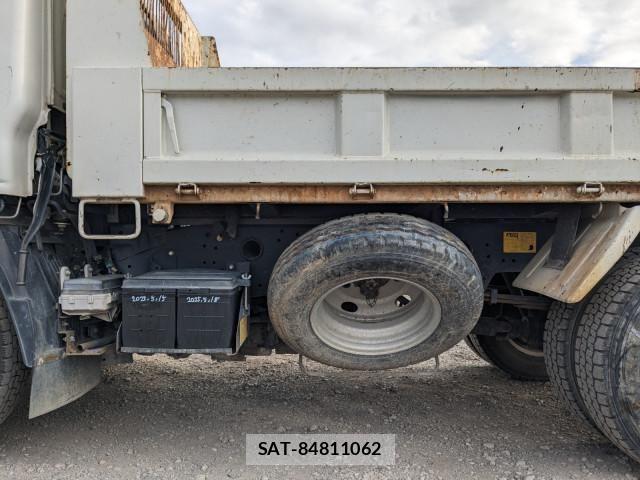 Isuzu ELF TRUCK 2015-12 6276207-20