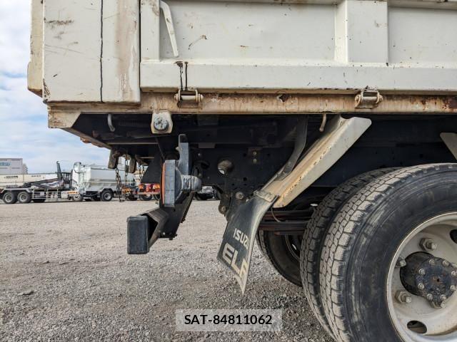 Isuzu ELF TRUCK 2015-12 6276207-21