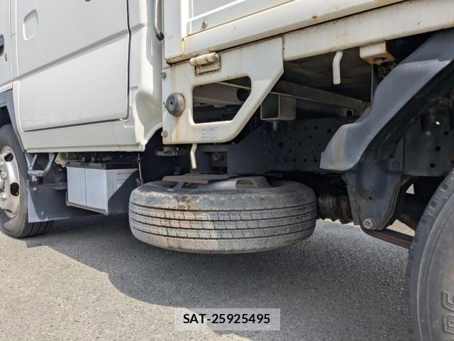 Isuzu ELF TRUCK 2018-10 6271565-15