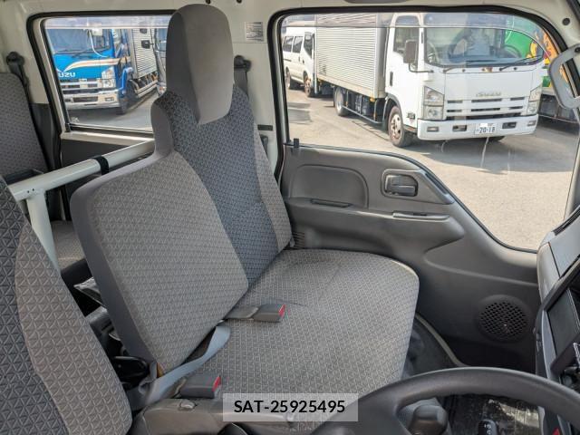 Isuzu ELF TRUCK 2018-10 6271565-20