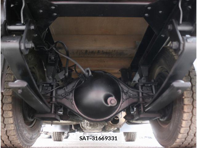Isuzu ELF TRUCK 2017-01 6276201-27
