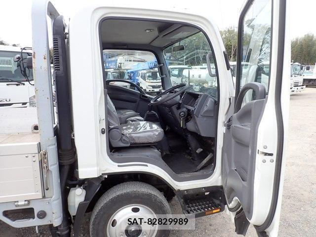 Isuzu ELF TRUCK 2017-12 6303888-11