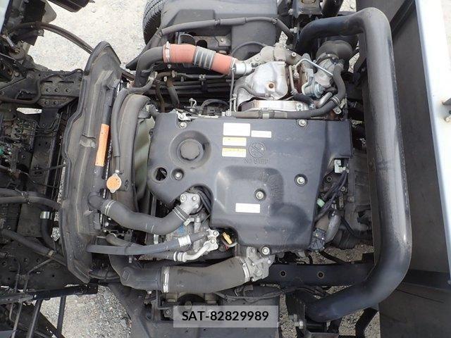 Isuzu ELF TRUCK 2017-12 6303888-21