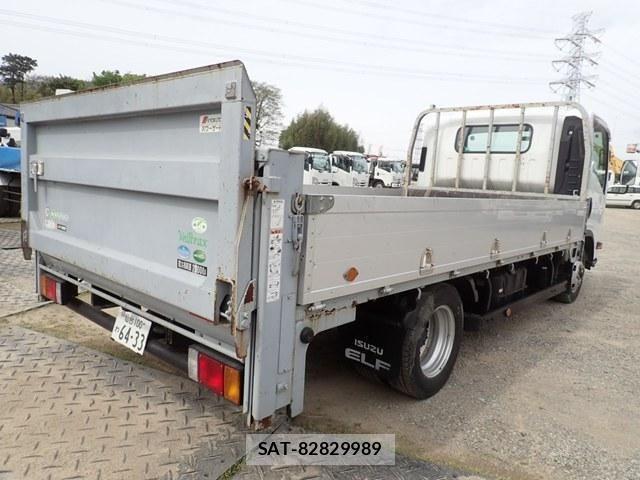 Isuzu ELF TRUCK 2017-12 6303888-2
