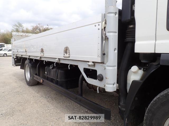 Isuzu ELF TRUCK 2017-12 6303888-7