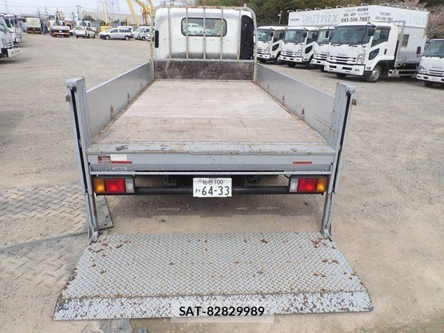 Isuzu ELF TRUCK 2017-12 6303888-8
