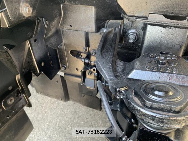 Isuzu ELF TRUCK 2013-11 6303921-26