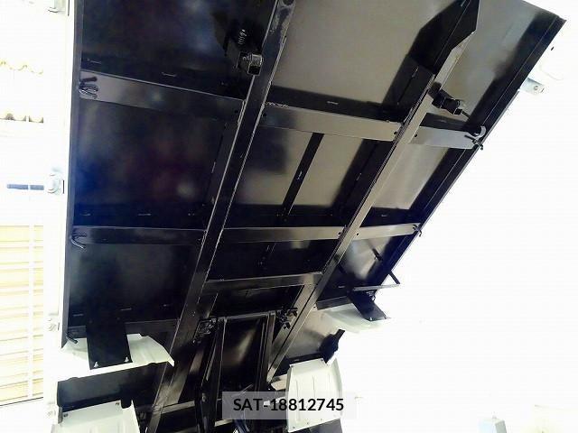 Isuzu ELF TRUCK 2025-03 6303879-27