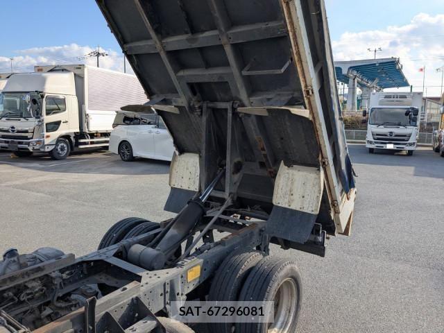 Isuzu ELF TRUCK 2015-12 6497254-17