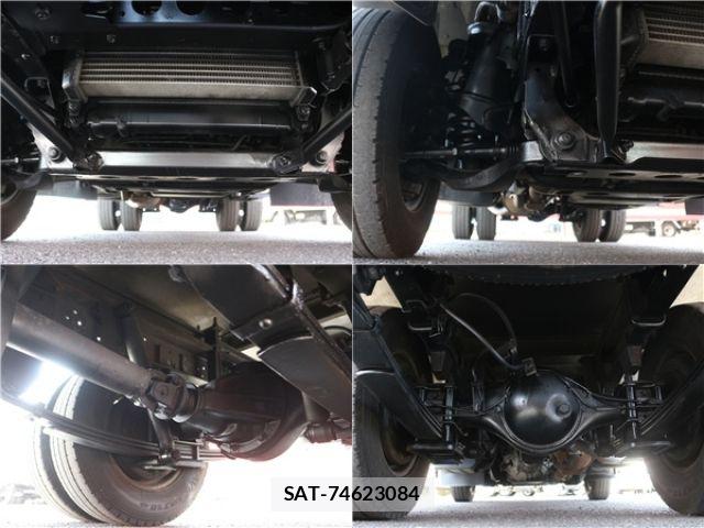 Isuzu ELF TRUCK 2013-10 6497265-17