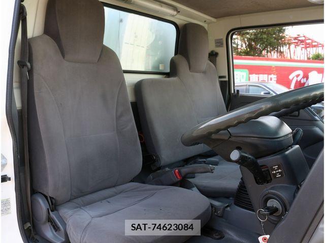 Isuzu ELF TRUCK 2013-10 6497265-19