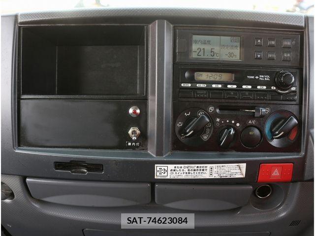 Isuzu ELF TRUCK 2013-10 6497265-22