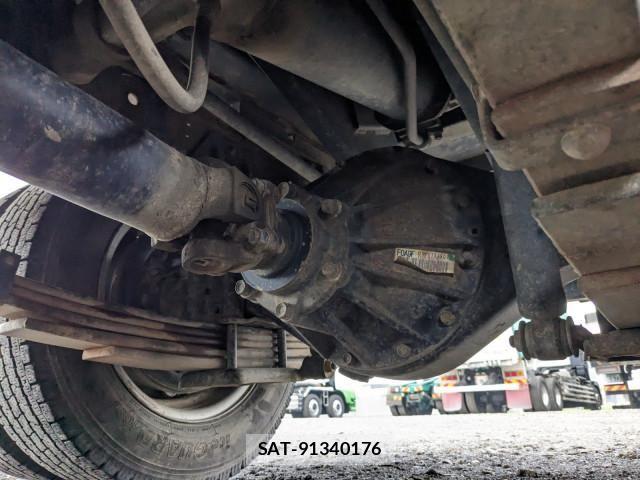 Isuzu ELF TRUCK 2015-12 6497253-19
