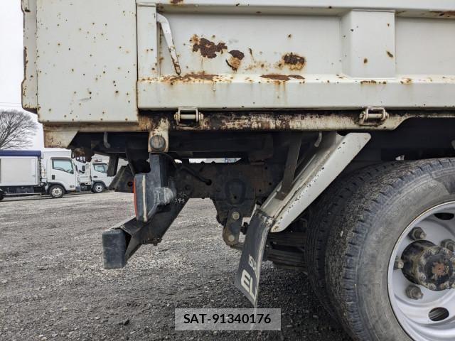 Isuzu ELF TRUCK 2015-12 6497253-23