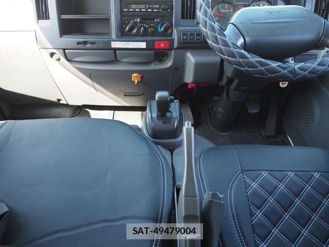 Isuzu ELF TRUCK 2012-09 6497262-16