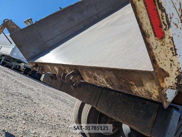 Isuzu ELF TRUCK 2016-01 6497239-9