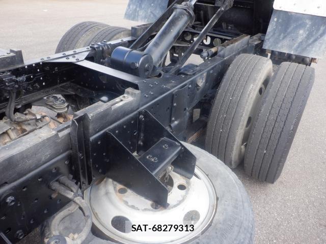 Isuzu ELF TRUCK 2014-12 6497218-9