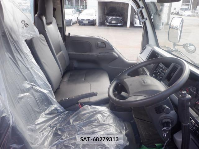 Isuzu ELF TRUCK 2014-12 6497218-21