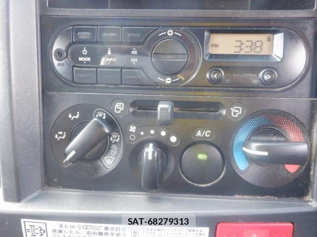 Isuzu ELF TRUCK 2014-12 6497218-24