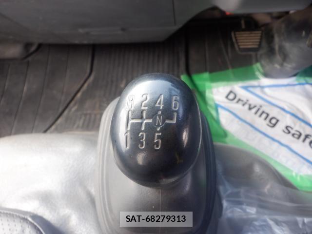 Isuzu ELF TRUCK 2014-12 6497218-29