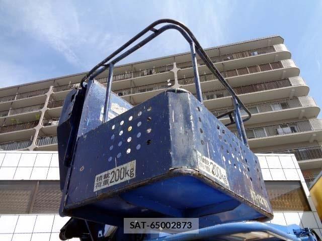 Isuzu ELF TRUCK 2008-03 6497282-9