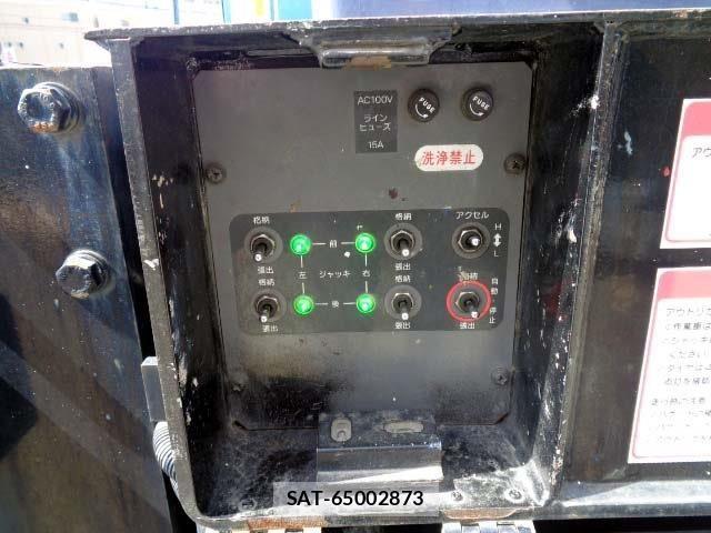 Isuzu ELF TRUCK 2008-03 6497282-13
