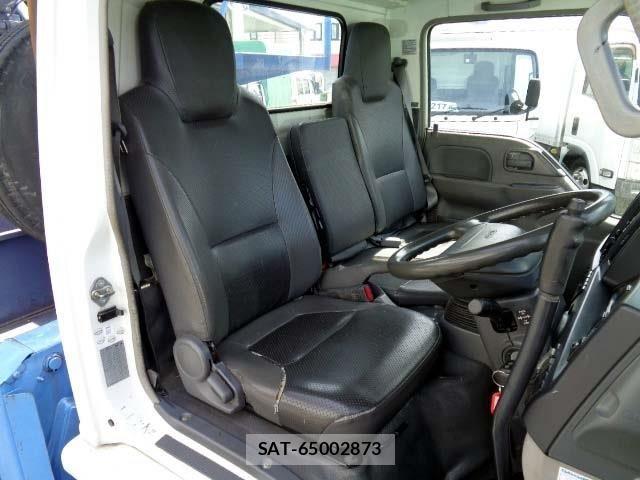 Isuzu ELF TRUCK 2008-03 6497282-4