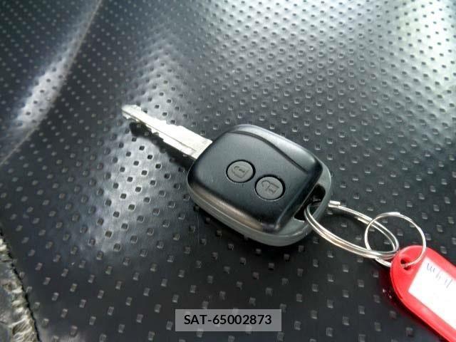 Isuzu ELF TRUCK 2008-03 6497282-7