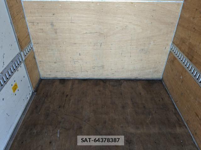 Isuzu ELF TRUCK 2018-02 6497216-12