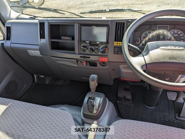 Isuzu ELF TRUCK 2018-02 6497216-26