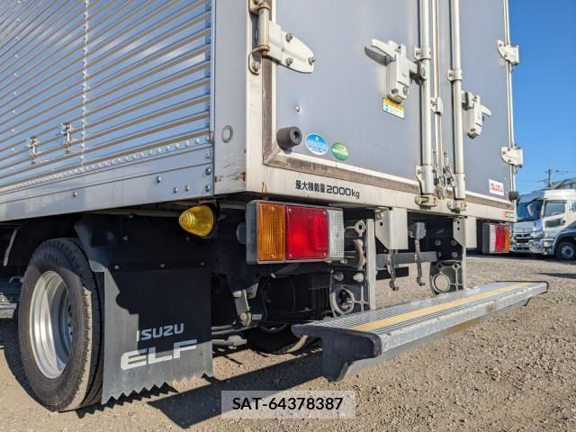 Isuzu ELF TRUCK 2018-02 6497216-6