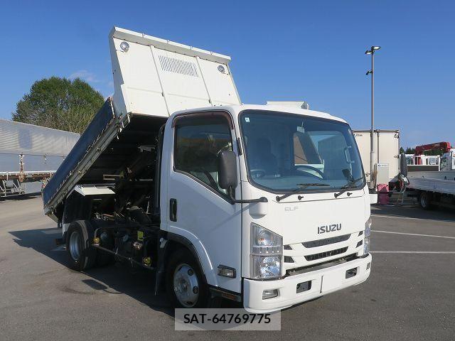 Isuzu ELF TRUCK 2017-03 6497209-1