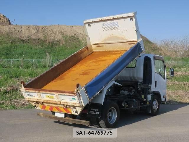 Isuzu ELF TRUCK 2017-03 6497209-2