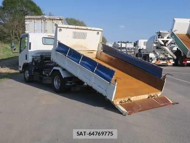 Isuzu ELF TRUCK 2017-03 6497209-7