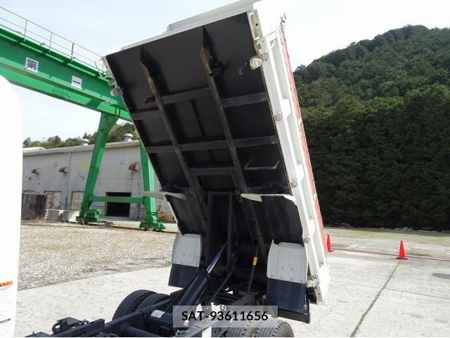 Isuzu ELF TRUCK 2024-10 6497178-13