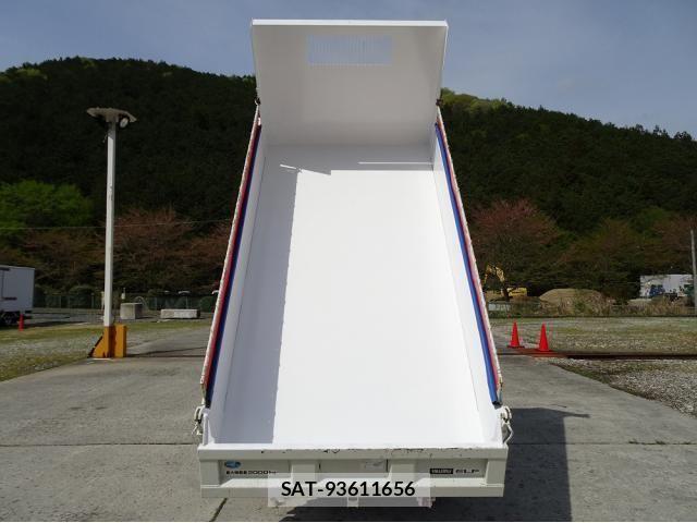 Isuzu ELF TRUCK 2024-10 6497178-6