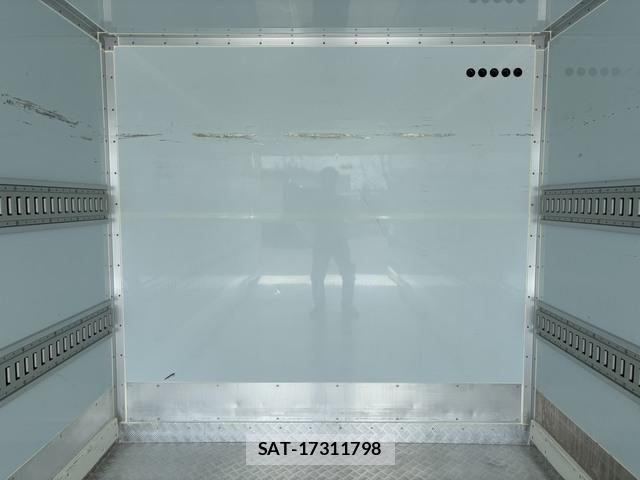 Isuzu ELF TRUCK 2020-02 6526040-23