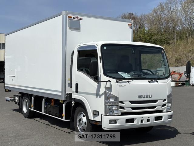 Isuzu ELF TRUCK 2020-02 6526040-2