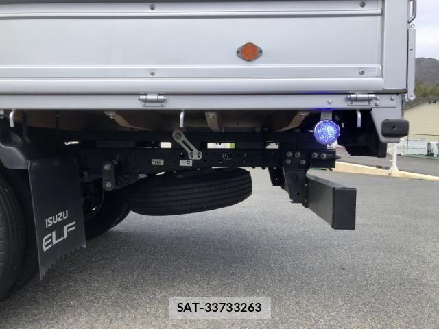 Isuzu ELF TRUCK 2023-10 6526021-27